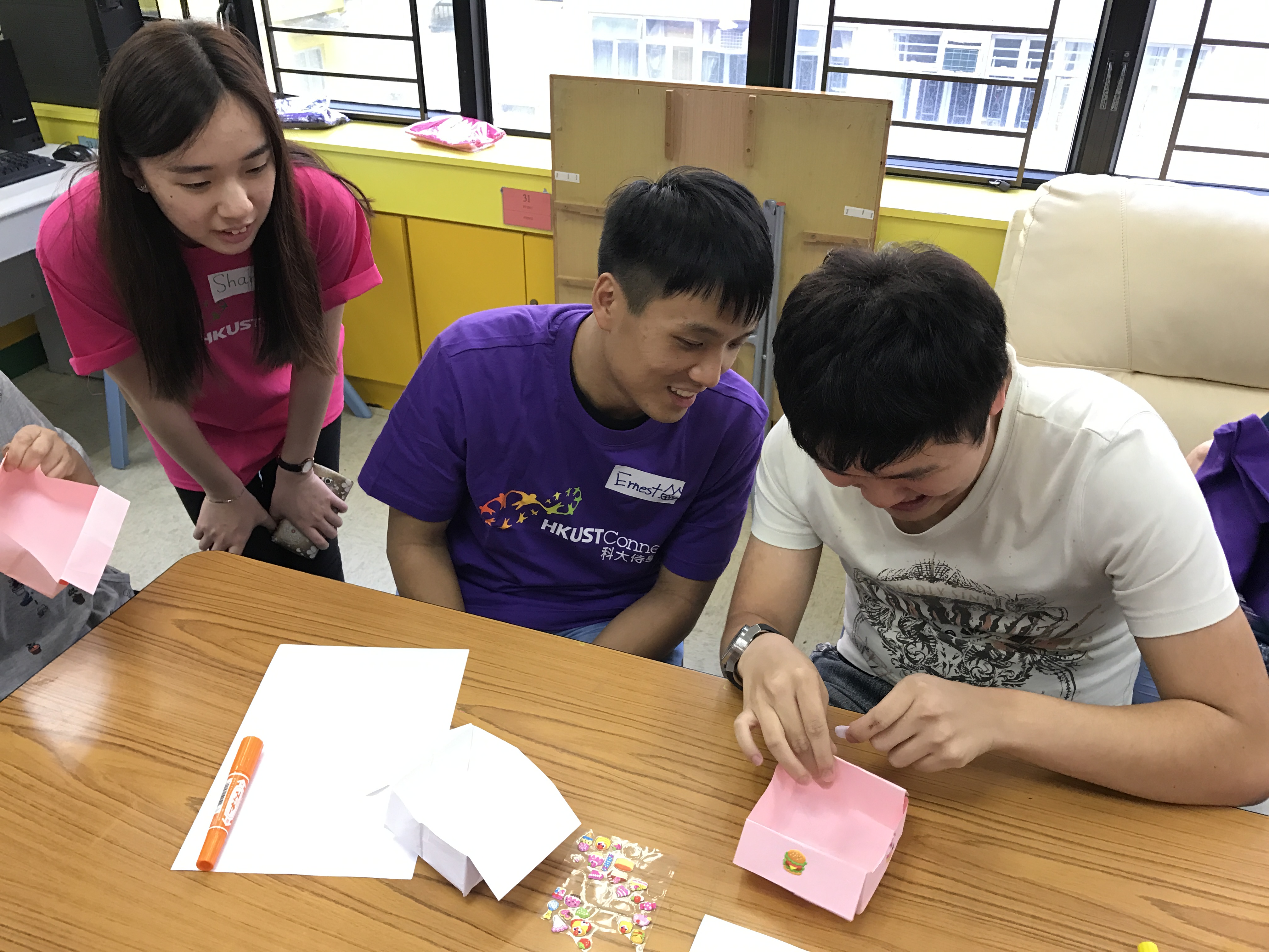 Making paper crafts