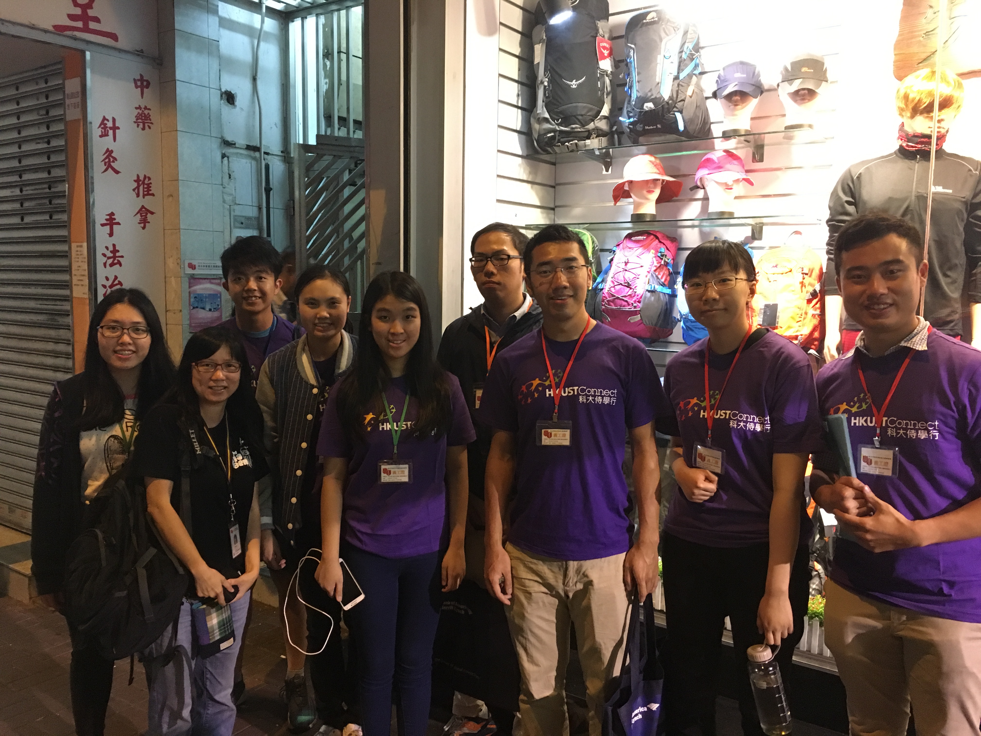 Volunteers visiting various families in Sham Shui Po District