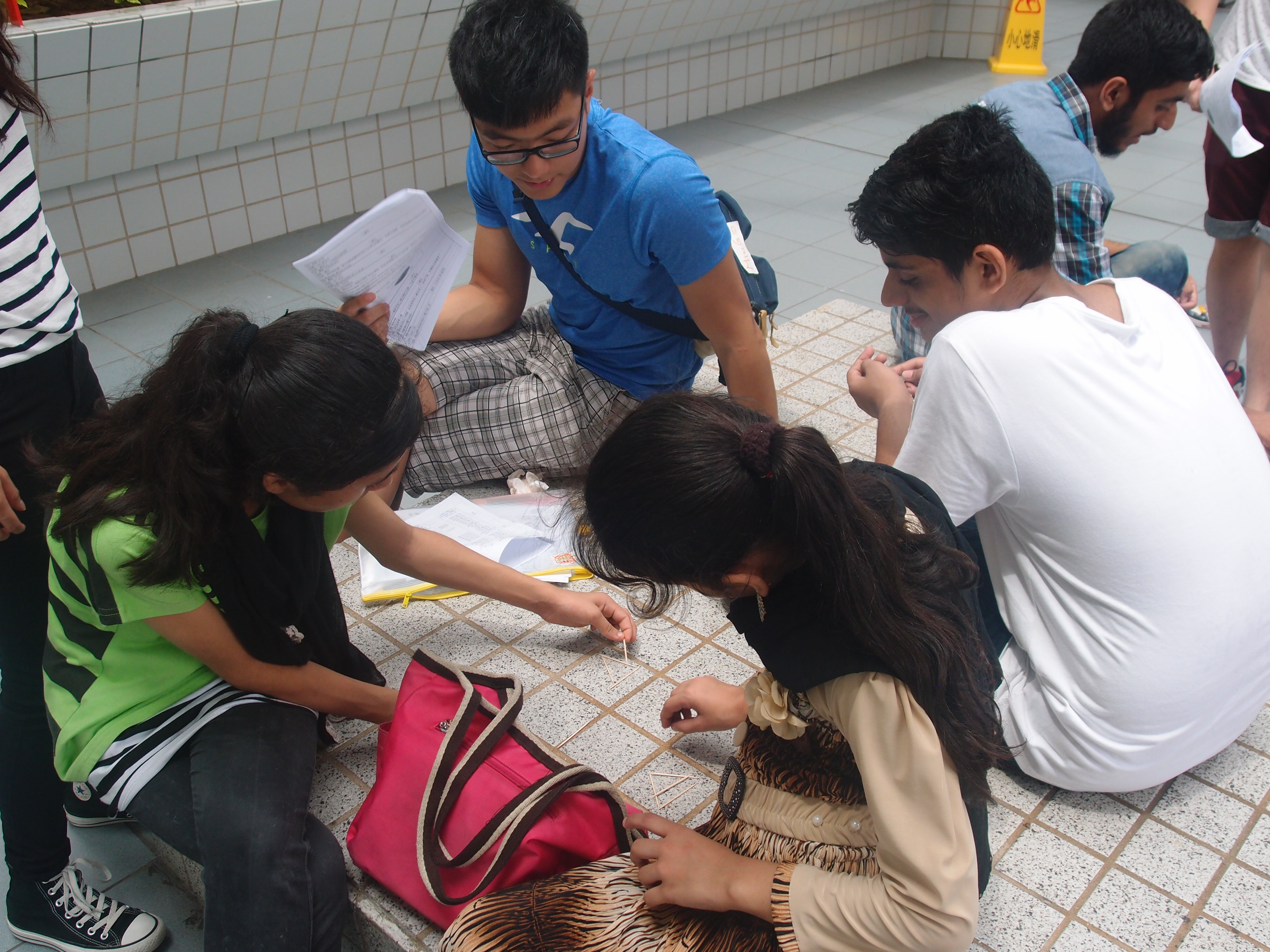 Working as a team in HKUST orienteering challenge