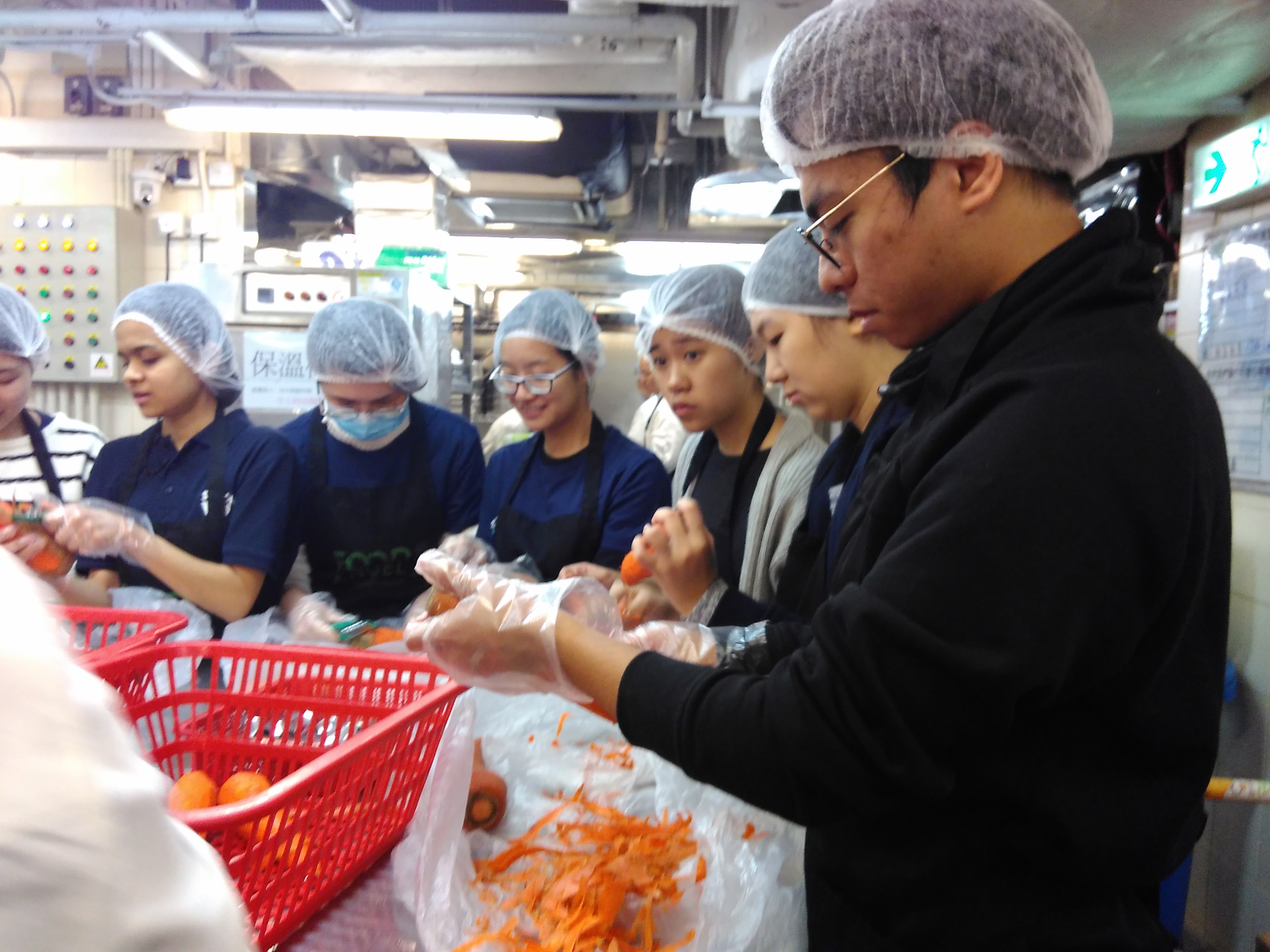 Preparing vegetables is not an easy job!