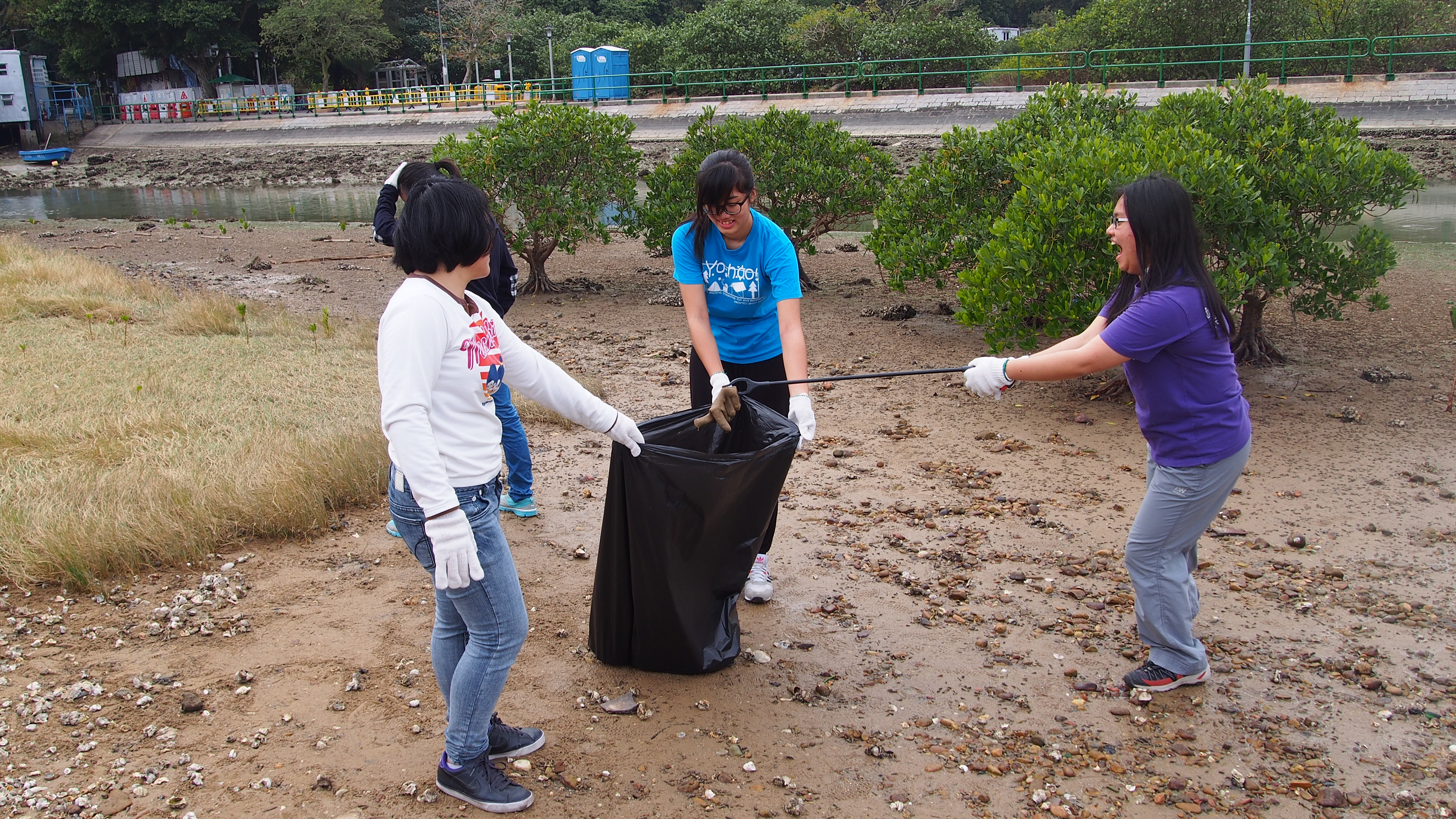 Together, we can make this river bank cleaner!