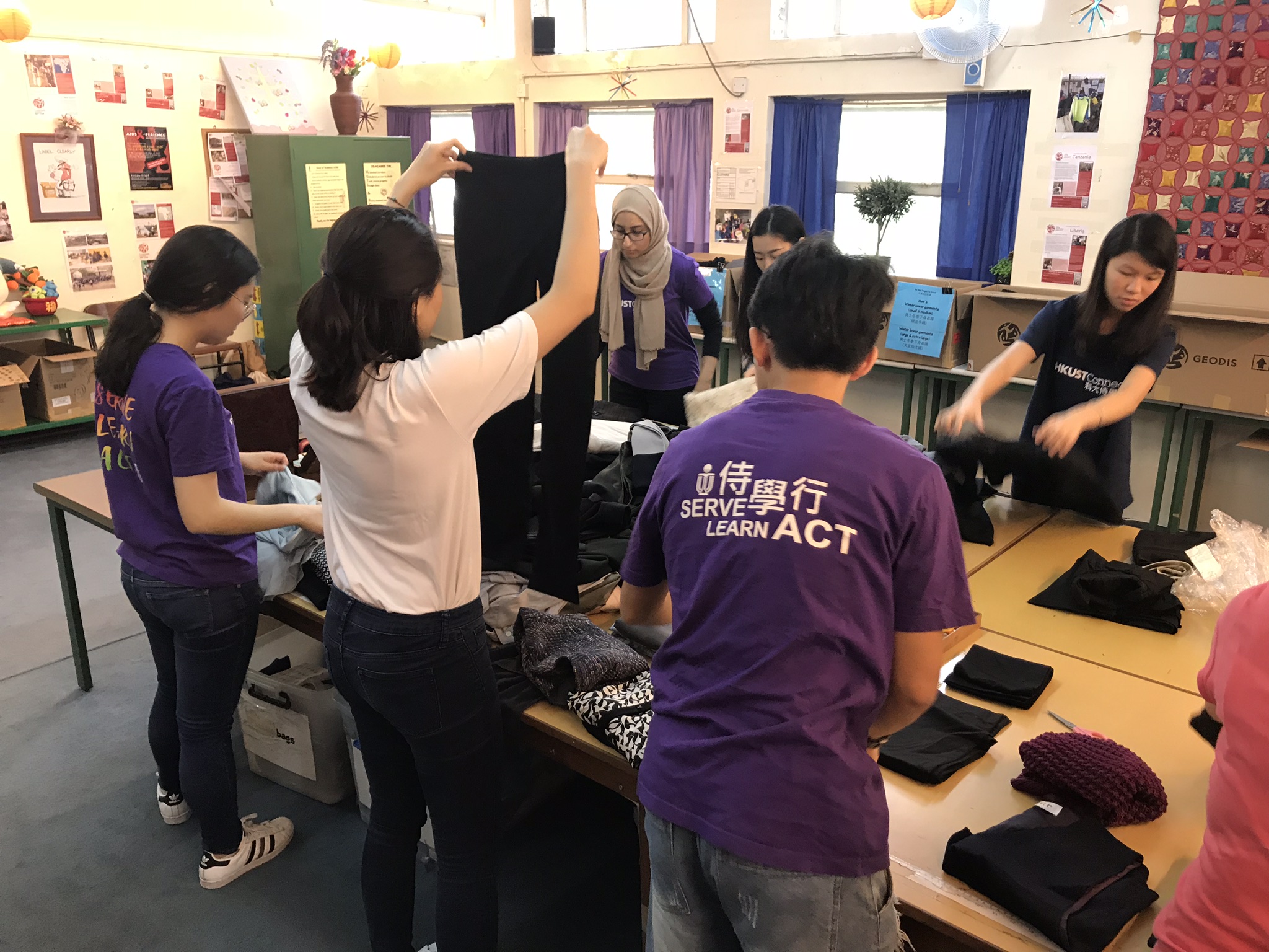 Volunteers working with Crossroads Foundation.