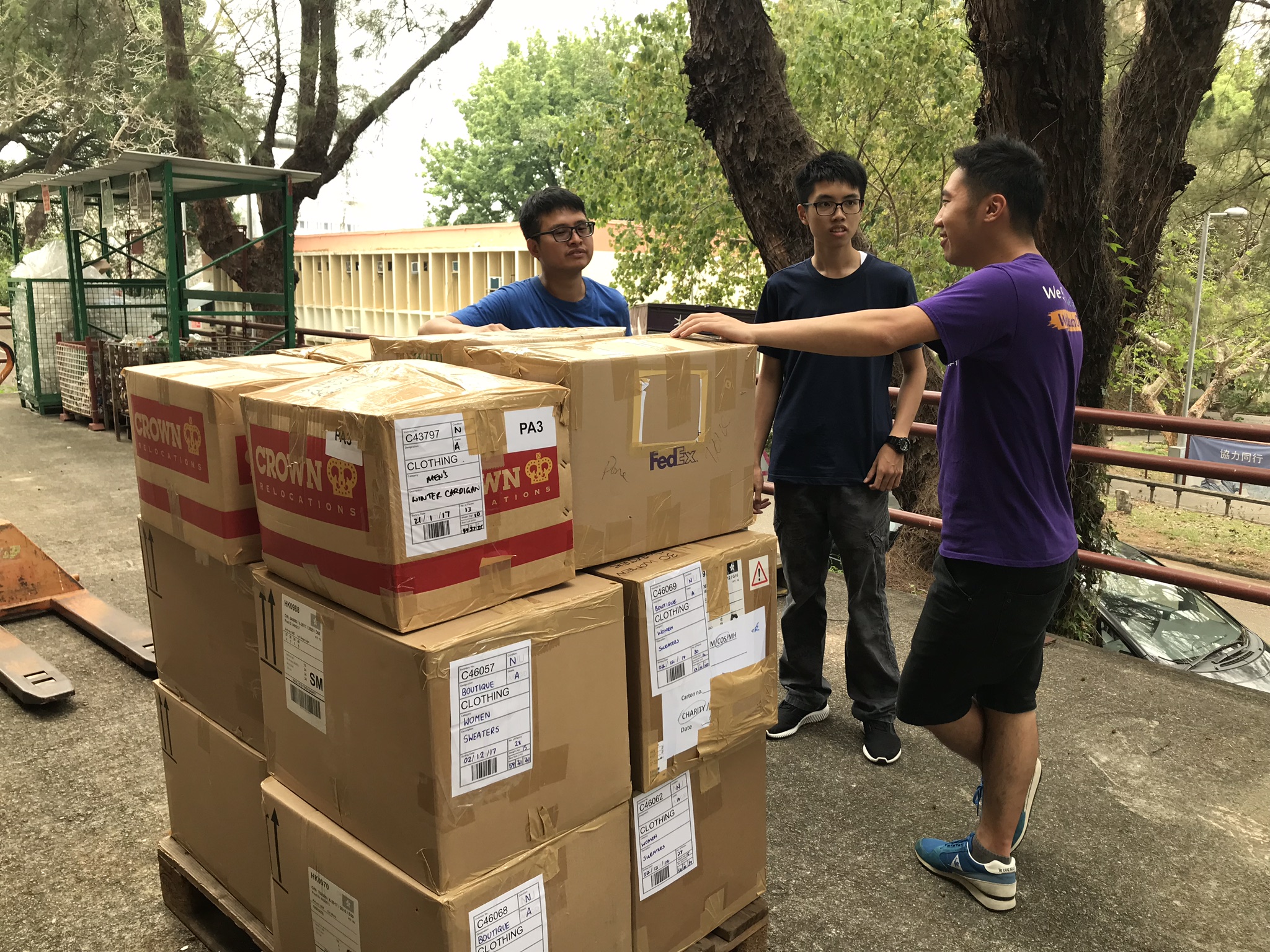 Volunteers helping with the labor work