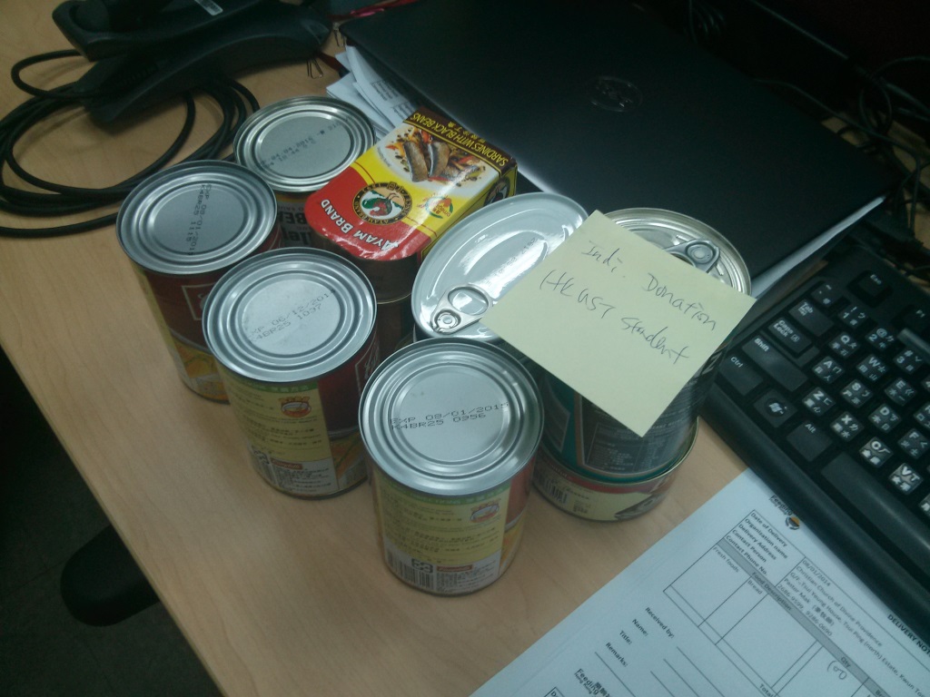 Some thoughtful students even bringing along some canned food as donations