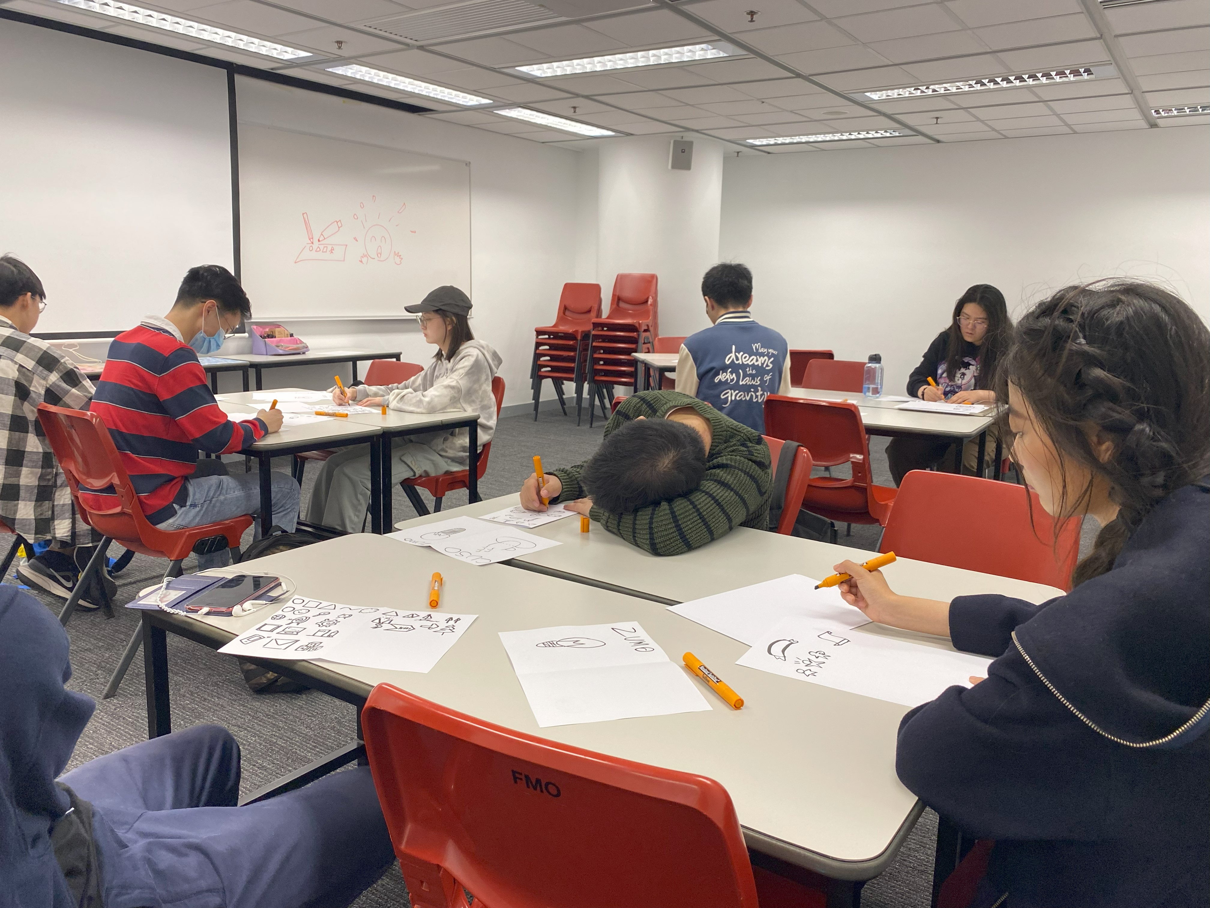 Participants enjoy themselves in drawing