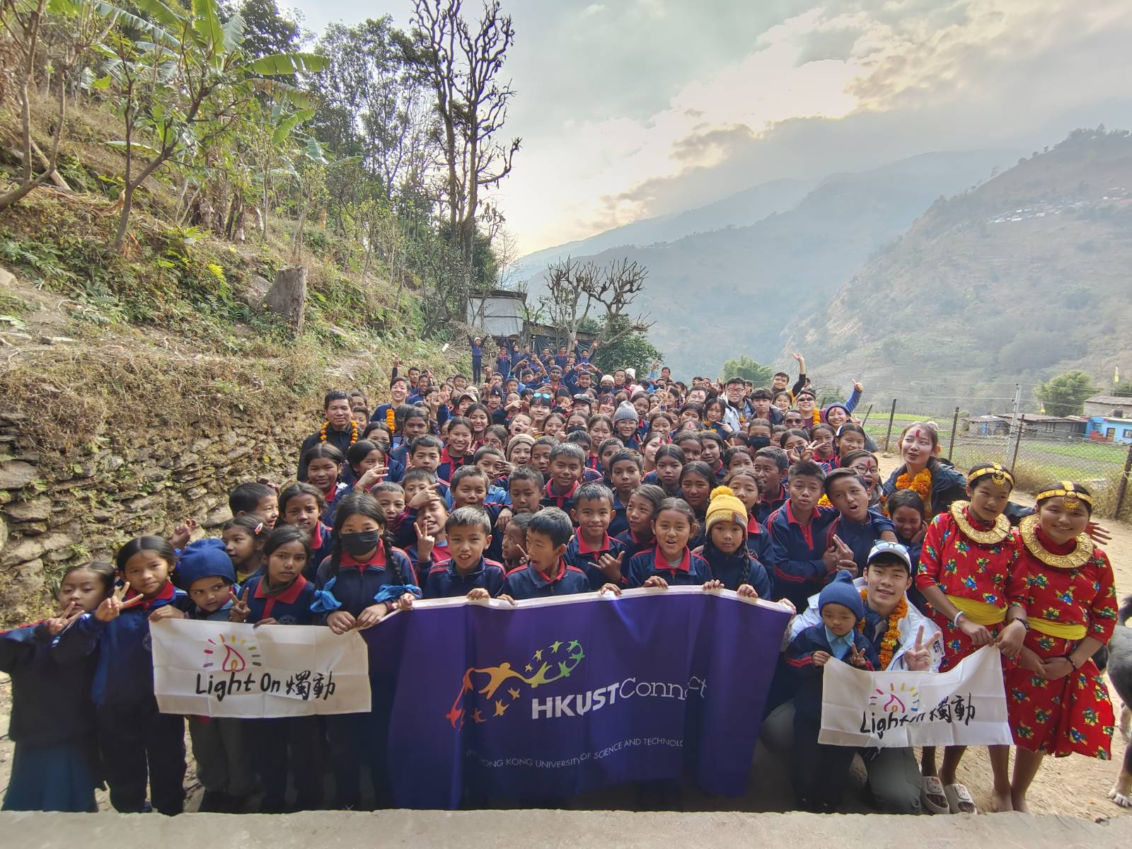 Volunteers with the students from Shree Ganga Milan School