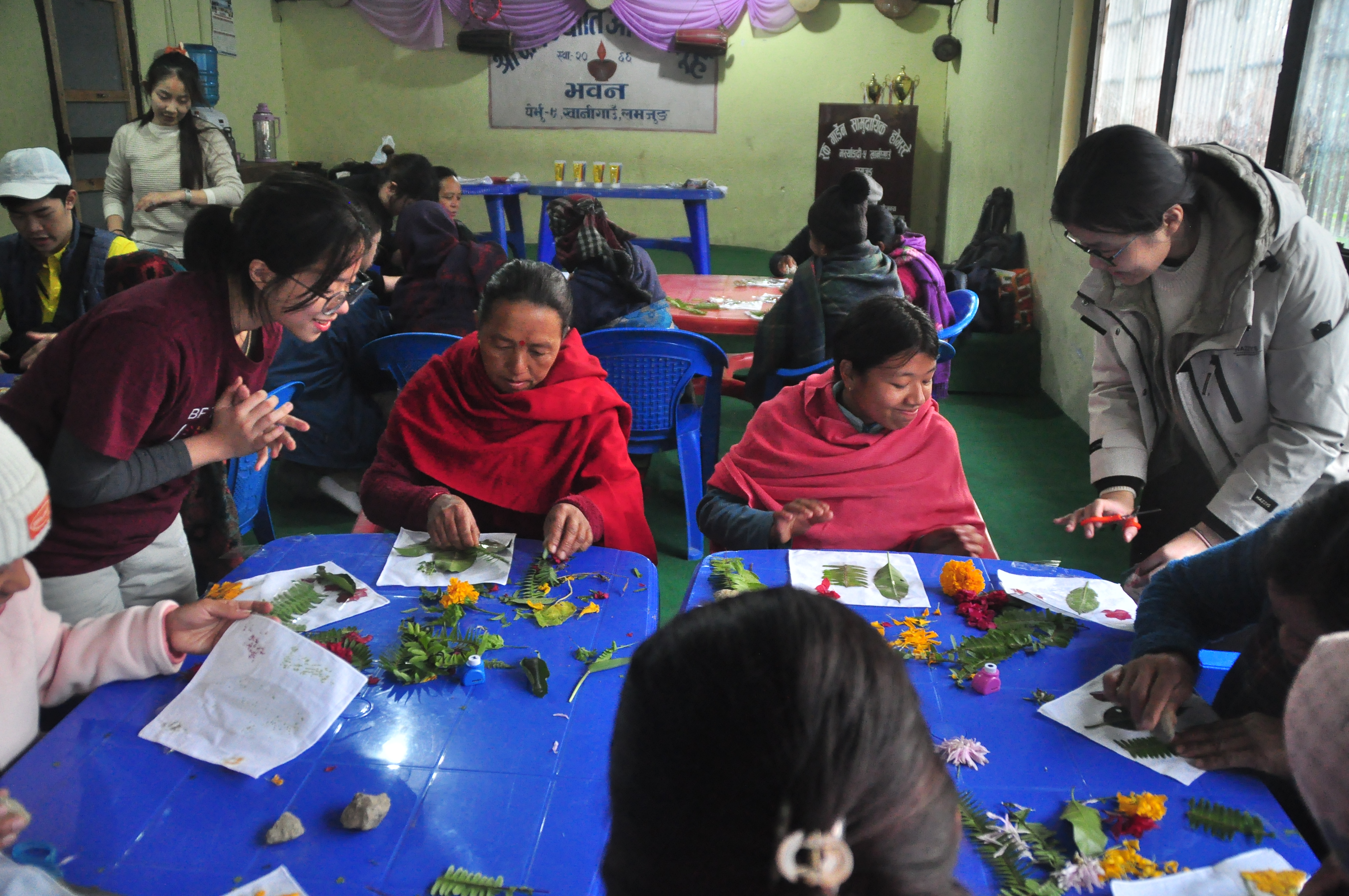 Handicraft workshop with the local women