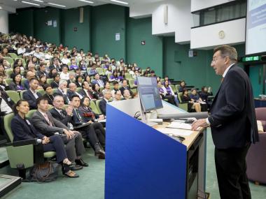 ICRC President Mr Peter Maurer giving a keynote speech to HKUST students, staff and alumni.