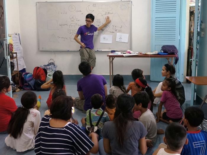 Volunteers conducting an English class