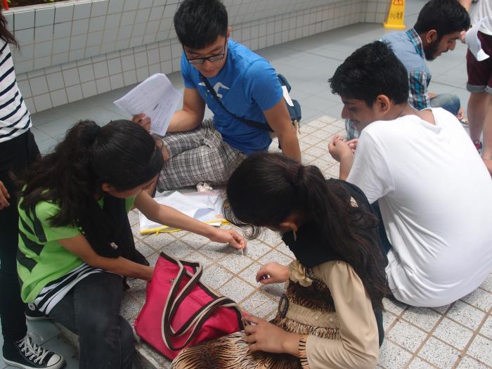 Working as a team in HKUST orienteering challenge