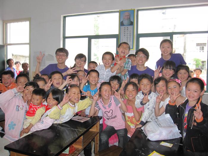 Best wishes to the kids in Huangshan!