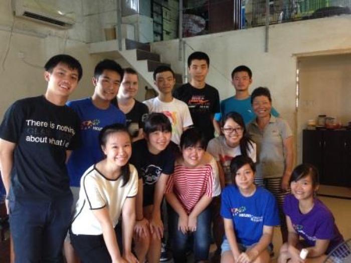 "Let's show our love to abandoned animals!"