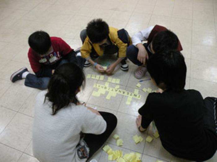 Children learning new vocabularies through a crossword game