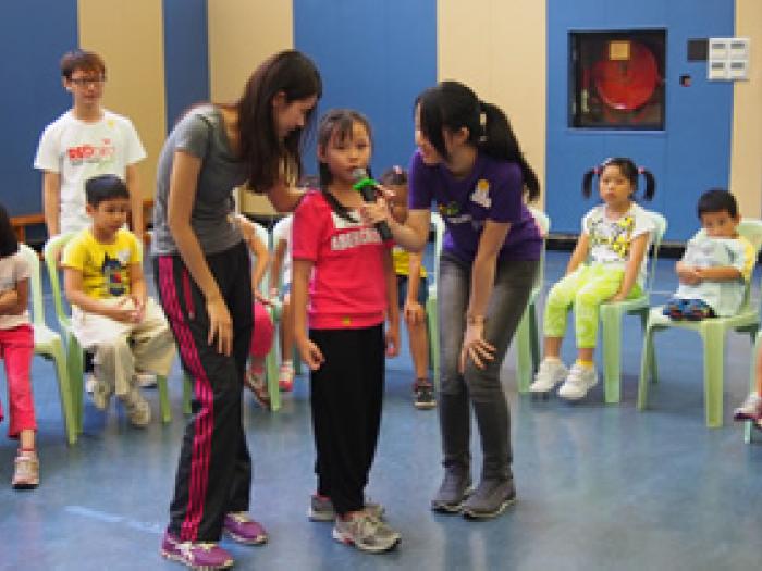 Having fun with English ice-breakers	