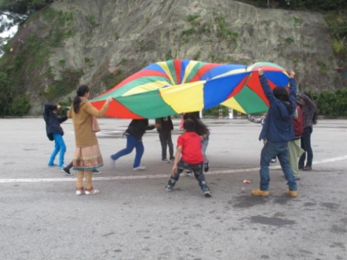 Enjoying the great fun at the program end outing!