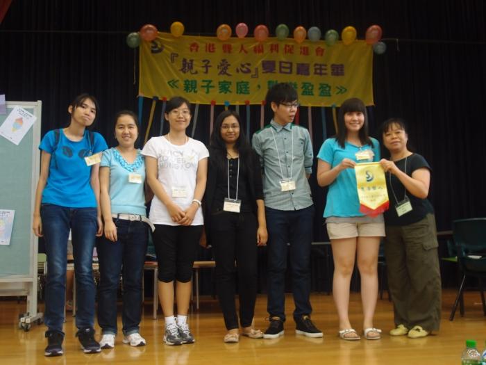 Let’s have a group photo for the team!