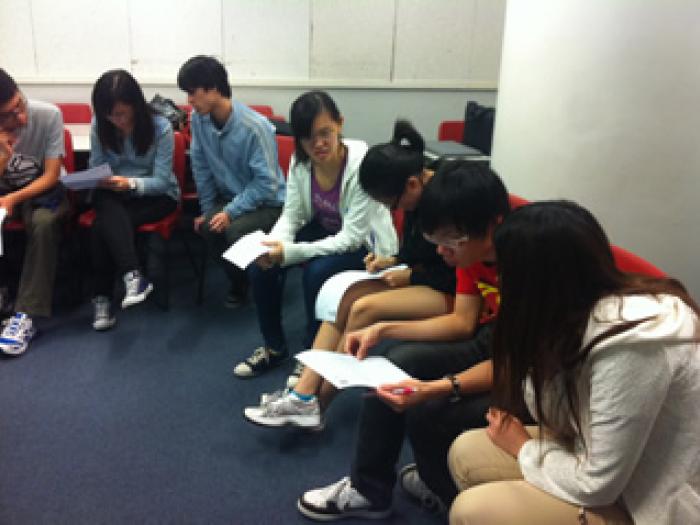 Volunteers sharing their expectations in the training session