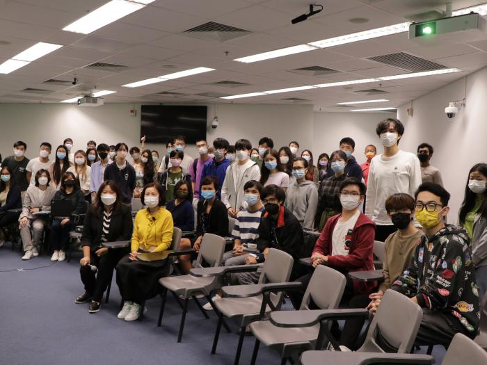 Group photo of Denise and the audience