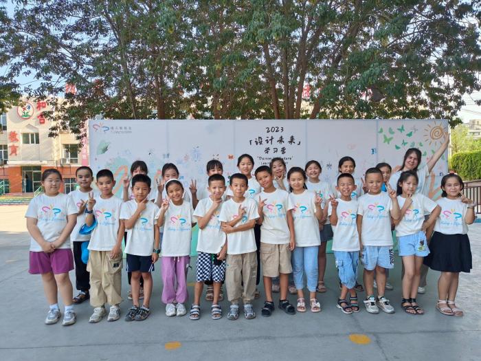 Turpan kids in summer learning camp