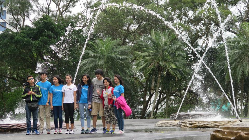 Taking a photo together in the HKUST Campus