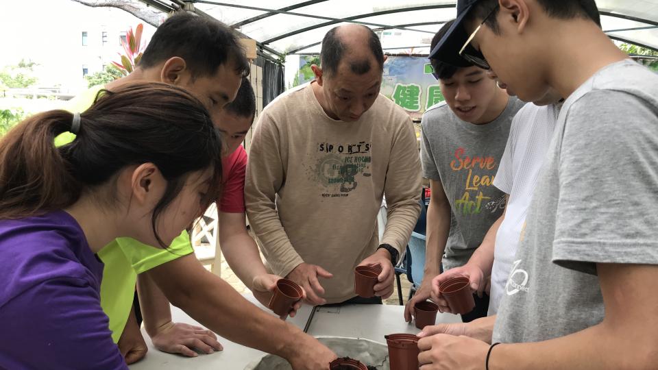 Let's make your own pot!