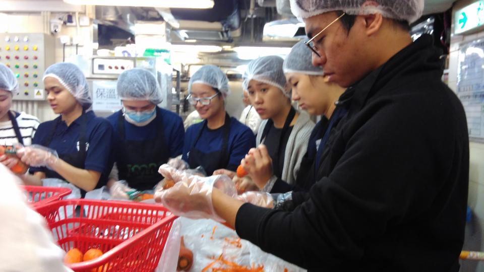 Volunteers are helping out