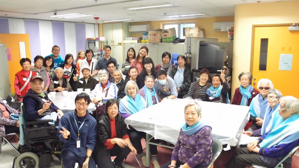 Let's have a group photo!