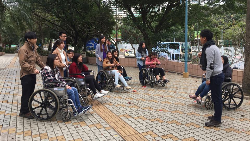 Using wheelchairs in the community