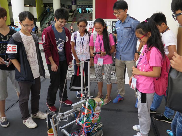 Trying to control the robot!
