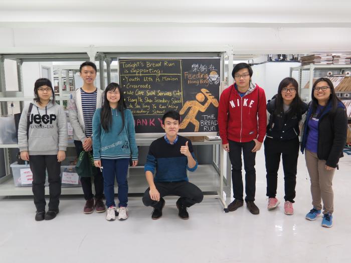 The volunteers returned to the base with satisfied smiles