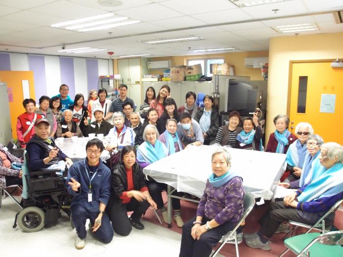 Let's have a group photo!